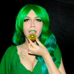 Зеленая девушка ( green hair girl ) KittyKlaw